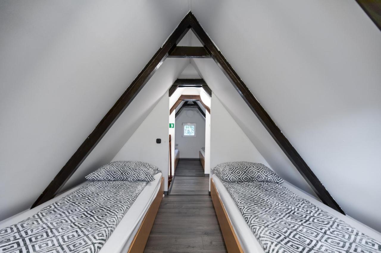Vadgalamb Apartman & Jacuzzi Miskolc Buitenkant foto