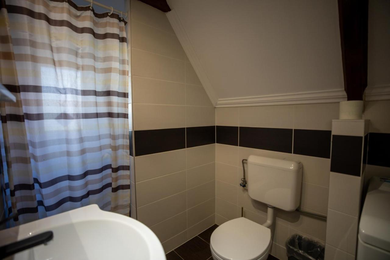 Vadgalamb Apartman & Jacuzzi Miskolc Buitenkant foto