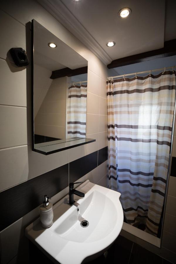 Vadgalamb Apartman & Jacuzzi Miskolc Buitenkant foto